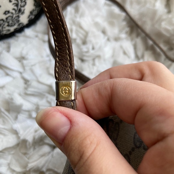 Vintage Gucci crossbody - Picture 5 of 16